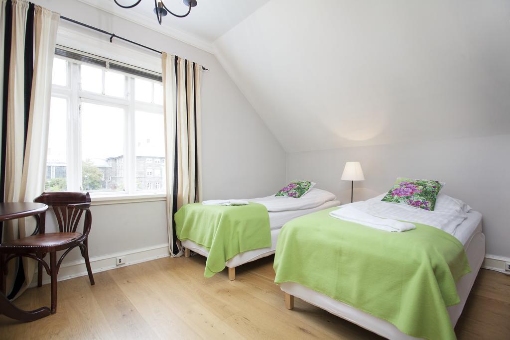 Skolabru Guesthouse Guest house 2*